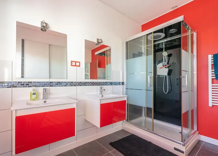 Joli 3km De La Apartamento